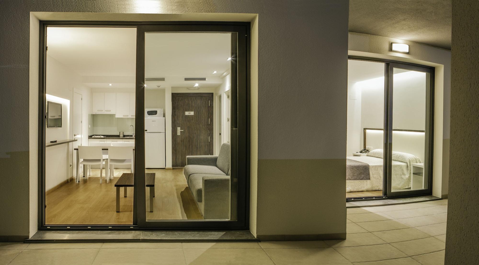 ApartHotel Playa Oliva Bagian luar foto
