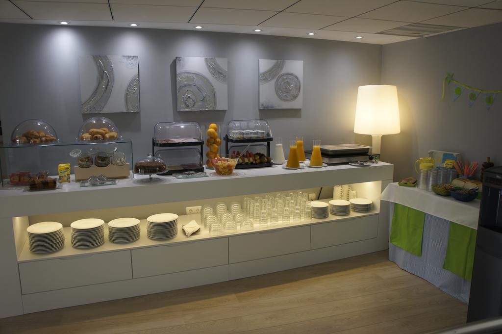 ApartHotel Playa Oliva Bagian luar foto