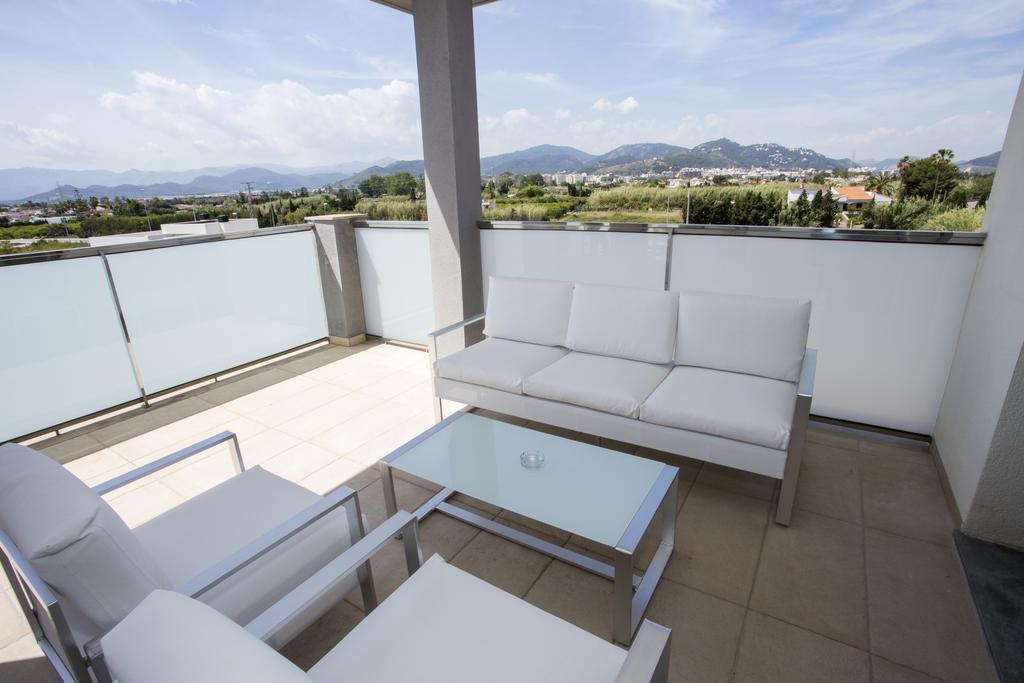 ApartHotel Playa Oliva Bagian luar foto