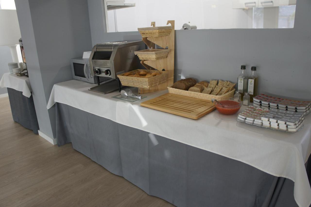 ApartHotel Playa Oliva Bagian luar foto